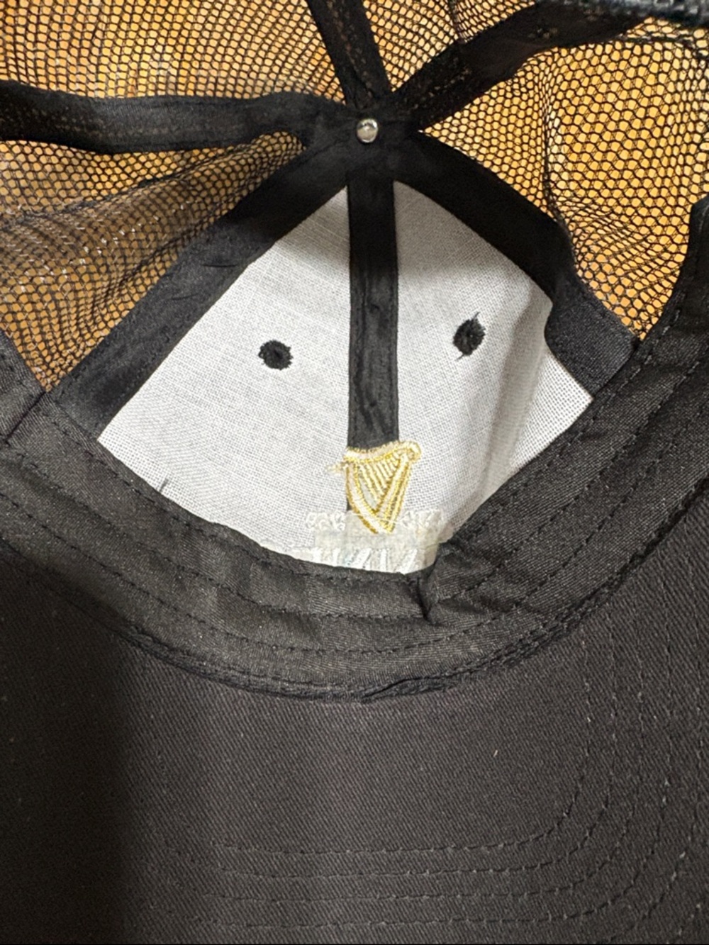 Guinness mesh SnapBack hat - Picture 4 of 6